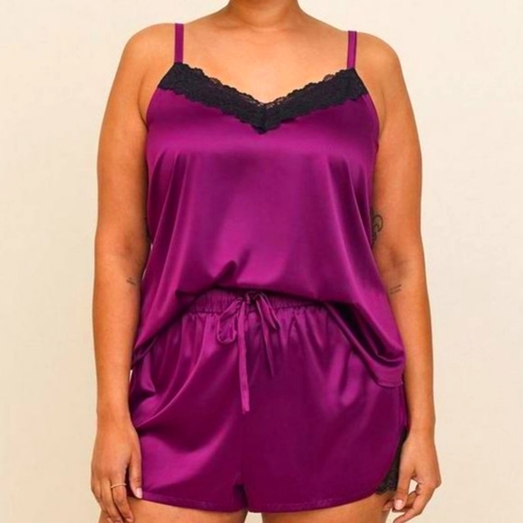 ❤️NWT VINTAGE TORRID CAMI - LACE TRIM TANK - DREAM SATIN SOFT VIOLET - SIZE 4X - Picture 6 of 9